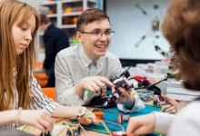 Заместитель Ракова сообщил о приглашении школьников в ИТ-кружки zamestitel rakova soobshhil o priglashenii shkolnikov v itkruzhki-dmvv-ru-0