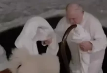 aleksandr lukashenko podderzhal kreshhenskie tradiczii-dmvv-ru-0