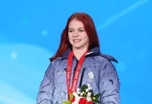 Александра Трусова возвращается к Этери Тутберидзе для новых вершин aleksandra trusova vozvrashhaetsya k eteri tutberidze dlya novyh vershin-dmvv-ru-0