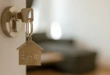 pensionerki v rossii udivlyayut  mneniya dolinoj i aksakova-dmvv-ru-0