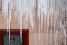 Ребенок в Рузаевке чудом спасся после падения льда, УК проверяют rebenok v ruzaevke chudom spassya posle padeniya lda uk proveryayut-dmvv-ru-0