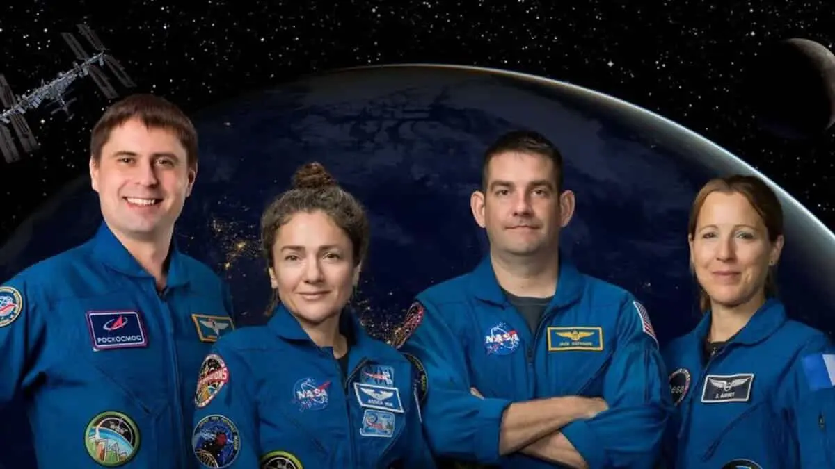 NASA, SpaceX, Роскосмос объединяют усилия для миссии Crew Dragon-0