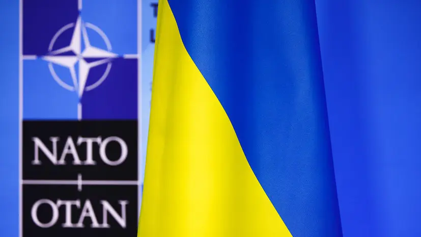 Рютте: вступление Украины в НАТО сейчас не стоит на повестке дня