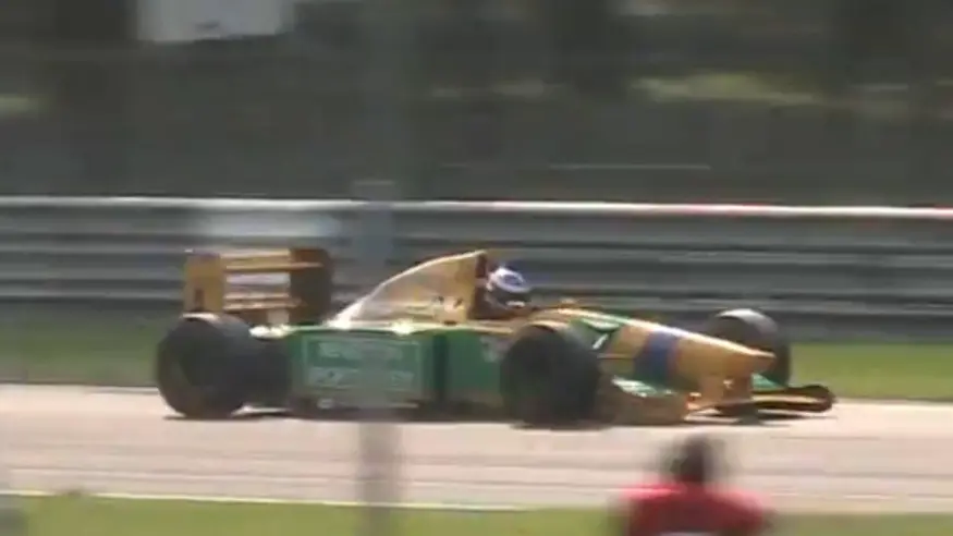 Первый победный болид Шумахера продали на аукционе за пять миллионов евро