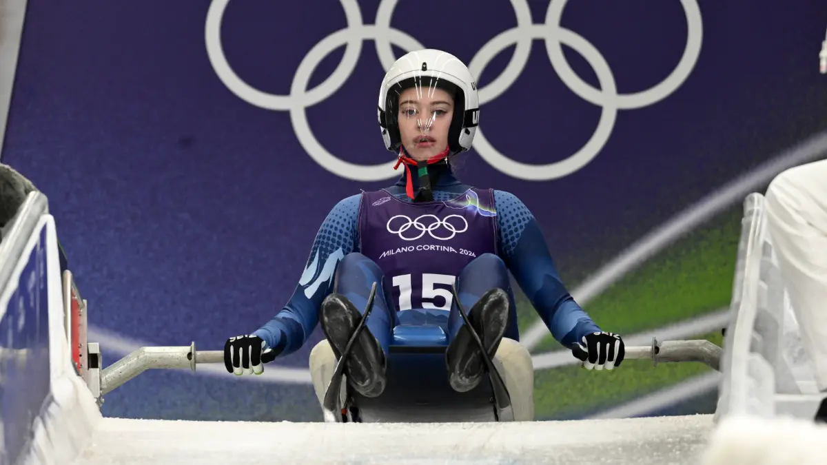 Саночница Дарья Олесик на тренировке перед заездом