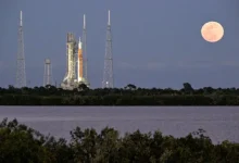 НАСА готовит Artemis II отправить Orion к Луне на SLS с экипажем nasa gotovit otpravit k lune na s ekipazhem-dmvv-ru-0