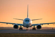 Пассажиры Azur Air с Пхукета в Москву ждут вылета на Boeing 767 passazhiry s phuketa v moskvu zhdut vyleta na 767-dmvv-ru-0