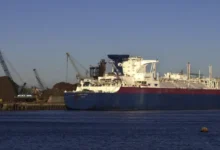 Арго Танкер Групп и РПСМ помогают экипажу танкера Dignity в Египте argo tanker grupp i rpsm pomogayut ekipazhu tankera v egipte-dmvv-ru-0