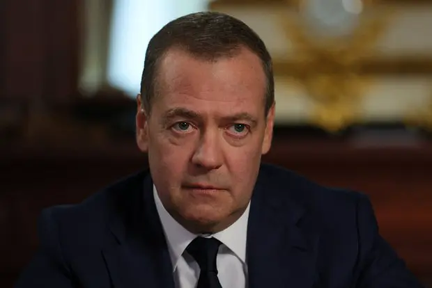 Дмитрий Медведев