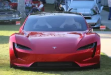 Tesla Roadster: Илон Маск меняет будущее ilon mask menyaet budushhee-dmvv-ru-0