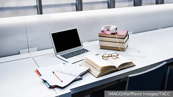 Орешкин заявил о возможности сдачи устных экзаменов ИИ