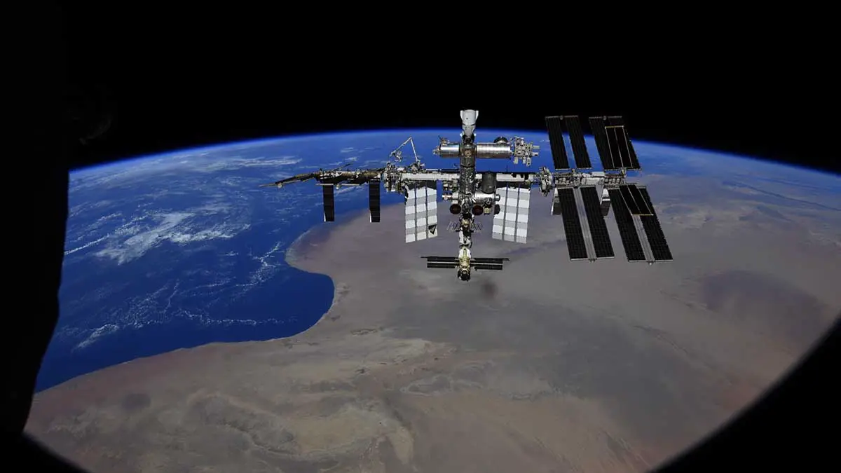 Мессенджер MAX заработал на МКС