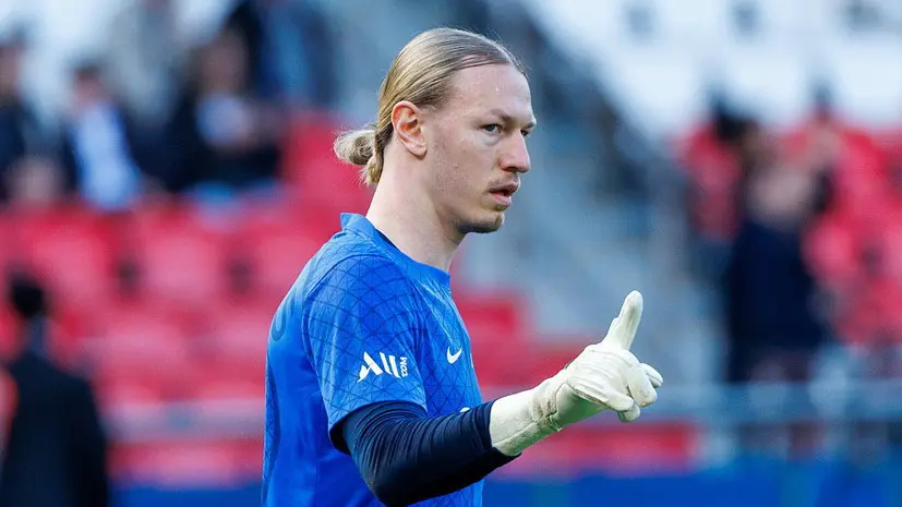 Гурцкая сообщил, что ПСЖ продлит контракт с Сафоновым