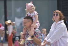 Сергей Новиков и Юрий Крупнов: Доверие и поддержка — основа демографии sergej novikov i yurij krupnov doverie i podderzhka osnova demografii-dmvv-ru-0