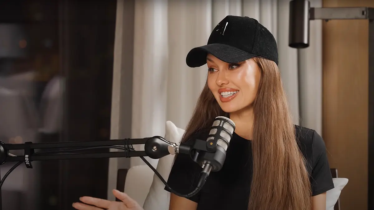 «Я его не боюсь»: Боня заявила, что ее пригласили на прямой эфир с Соловьевым