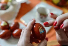 Владислав Береговой о традициях РПЦ на Пасху: кулич и яйца vladislav beregovoj o tradicziyah rpcz na pashu kulich i yajcza-dmvv-ru-0