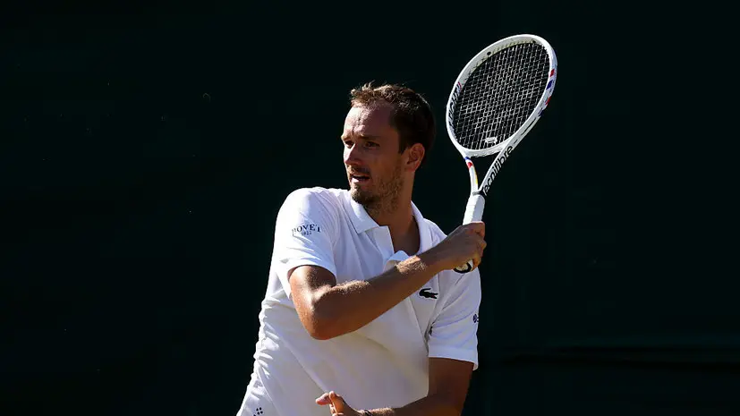 Медведев поднялся в рейтинге ATP, Сафиуллин вернулся в топ-100