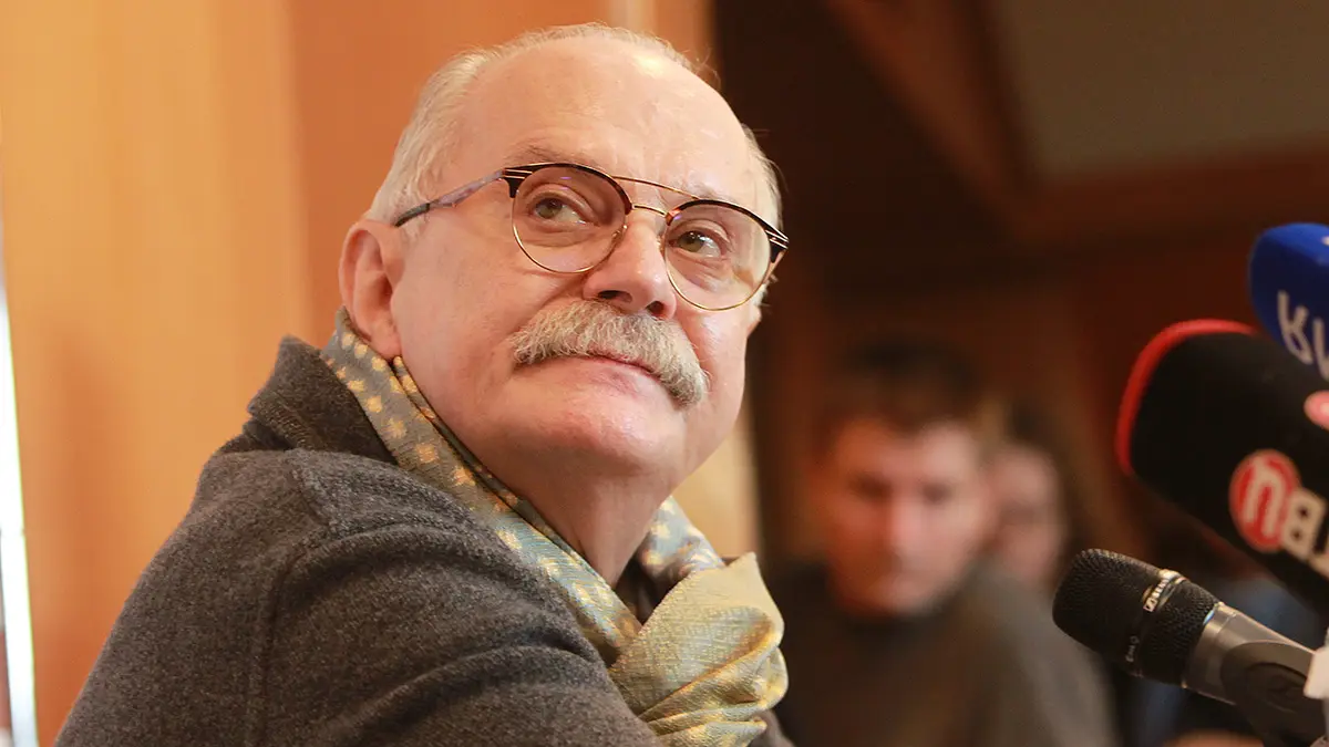 Никита Михалков обвинил современных режиссеров в беспомощности