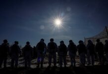 374fb7fb-adda-40f9-b726-d871dbf20f46-67eee069