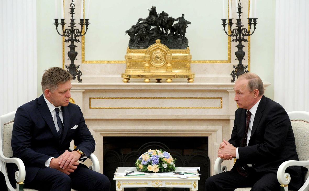 Роберт Фицо и Владимир Путин (Global Look Press)