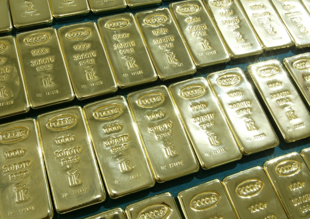 Золото начало «таять» в российских банках