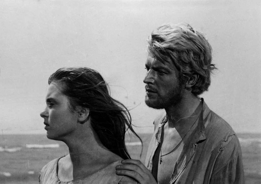 Олег Стриженов в фильме «Сорок первый». 1957 год