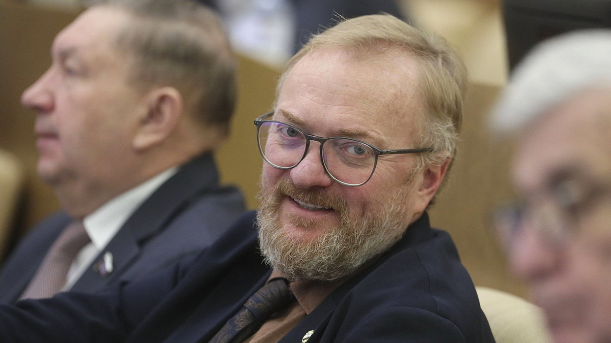 «Это норма»: Милонов отказался считать мам с тремя детьми многодетными