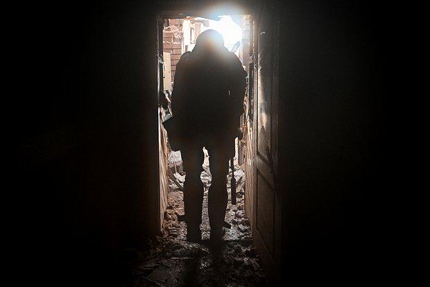 Наследие отваги Сын героически погибшего вице-губернатора продолжает дело отца на передовой