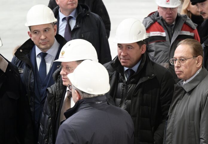 Евгений Куйвашев и Виталий Савельев вдохновились прогрессом в разработке высокоскоростных электропоездов-0