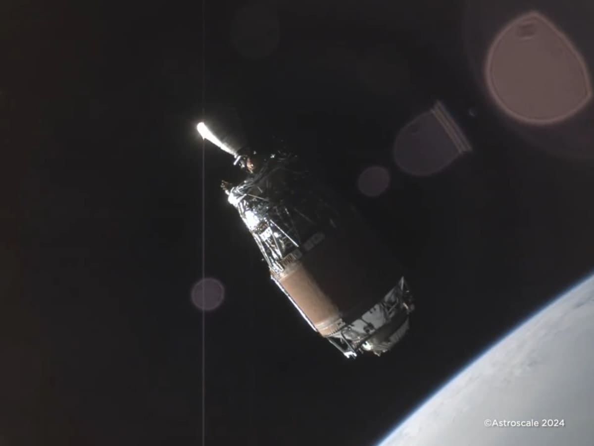 Видео Astroscale демонстрирует космический мусор с рекордно близкого расстояния-0