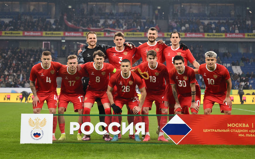 Александр Дюков и РФС видят перспективы возвращения российского футбола в FIFA и UEFA к 2025 году-0