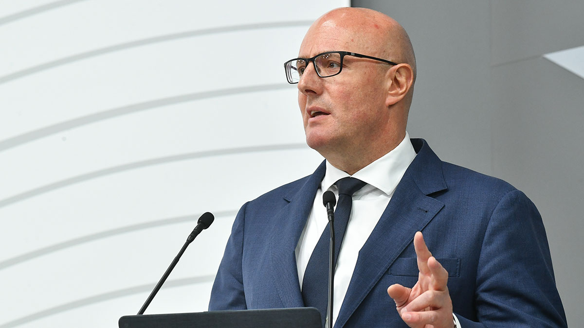 Новую систему оплаты труда преподавателей введут в России в 2026 году