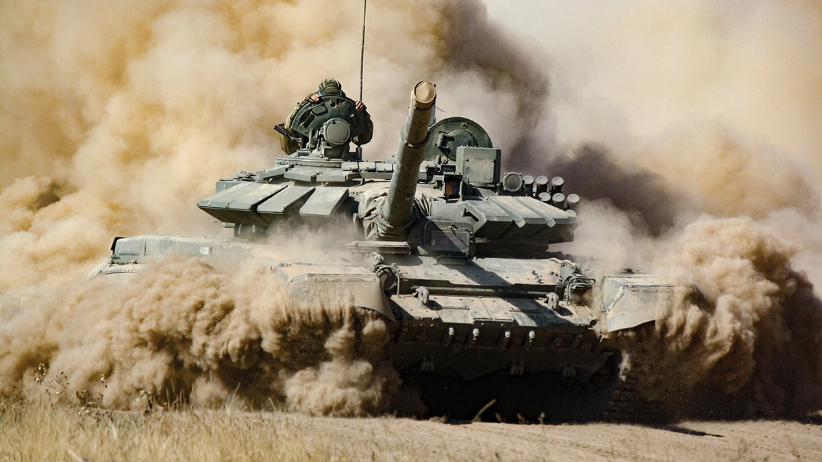 Forbes: Сбежавшие бойцы ВСУ бросили лучшие образцы вооружения в Курской области