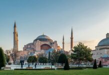 Россиянин поделился впечатлениями о поездке в Турцию rossiyanin podelilsya vpechatleniyami o poezdke v turcziyu-gazetarf-ru-174144897000-0