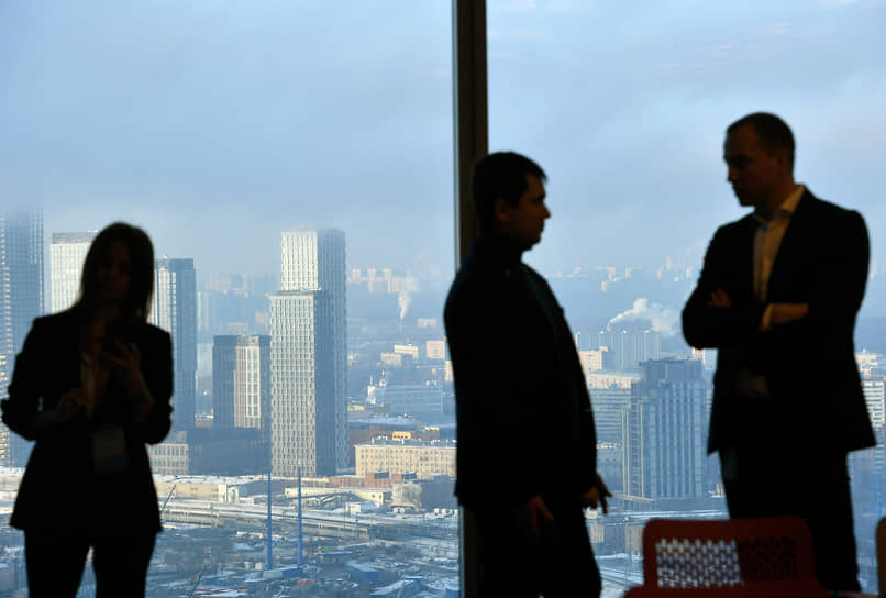 Росстат и эксперты Финансового университета о новых возможностях опытных специалистов-0