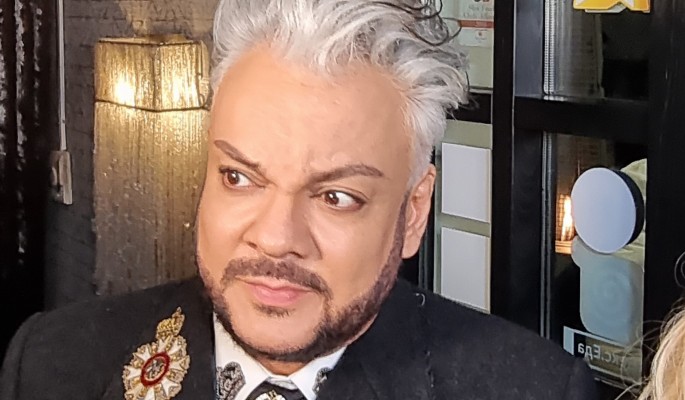 Болезнь или кризис? Что произошло с резко изменившимся Киркоровым