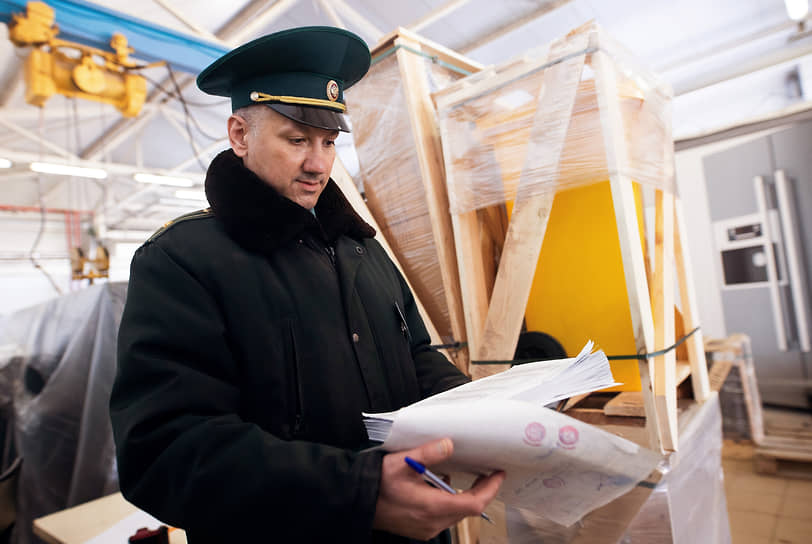 Минпромторг и Ассоциации оптимизируют перечень брендов для параллельного импорта-0