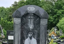 Андрей Караченцов делится воспоминаниями о своем отце из Ленкома andrej karachenczov delitsya vospominaniyami o svoem otcze iz lenkoma-gazetarf-ru-174869918900-0