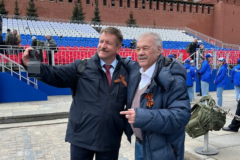 Виктор Бут и политический обозреватель «Комсомольской правды» Александр Гамов