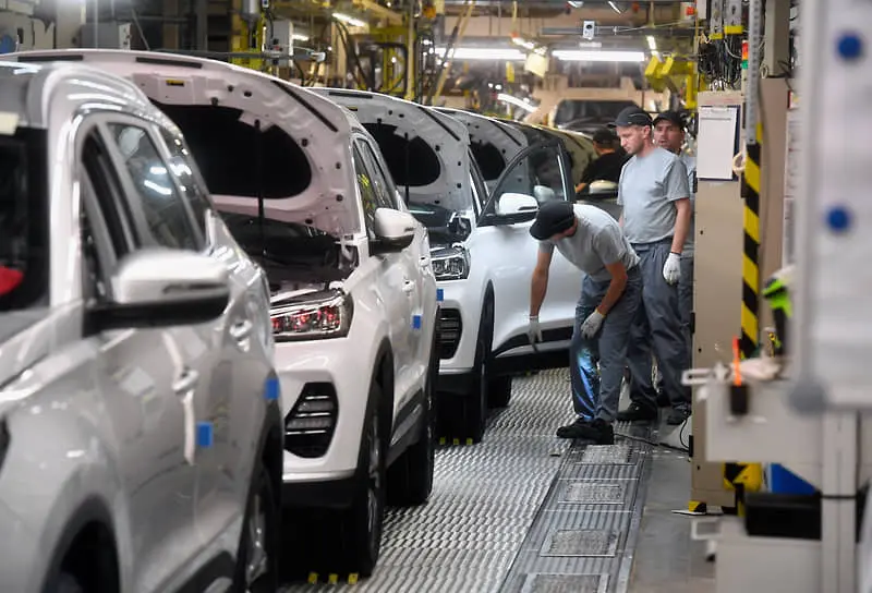 Рост производства автомобилей в России несмотря на вызовы рынка от Volkswagen, Haval и Tenet-0