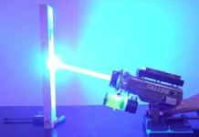 Дрейк представил прорыв в технологиях, создав мощный ручной лазер drejk predstavil proryv v tehnologiyah sozdav moshhnyj ruchnoj lazer-gazetarf-ru-174886510800-0