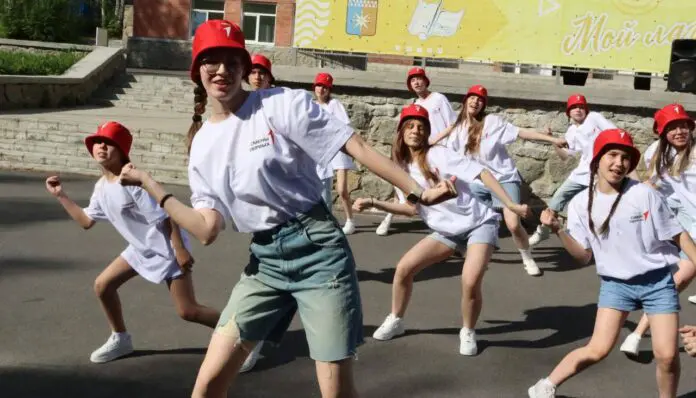 Движение Первых сталкивается с неожиданными вызовами на сменах-0
