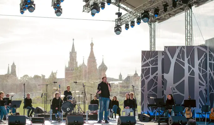 Фестиваль "Театральные выходные" пройдет в парке "Зарядье" 21 и 22 июня