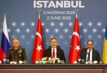 vladimir medinskij i rustem umerov obsuzhdayut detali peregovorov rossii i ukrainy v stambule-gazetarf-ru-174886713100-0  gazetarf