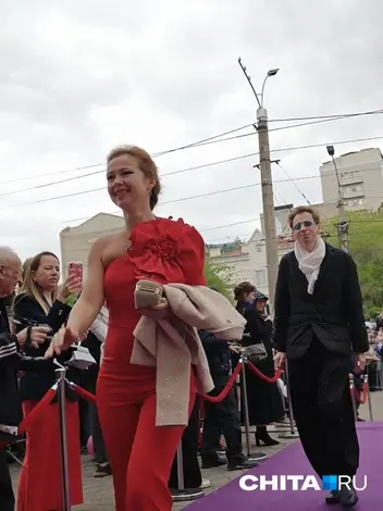 Звездная дорожка ждет гостей. Забайкальский кинофестиваль начинается: онлайн | Источник: Тамара Ван-Фу-Ли