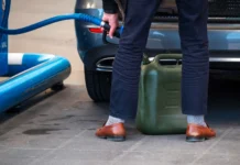 Юрий Станкевич и Росстандарт модернизируют контроль за мобильными АЗС в России yurij stankevich i rosstandart moderniziruyut kontrol za mobilnymi azs v rossii-gazetarf-ru-0