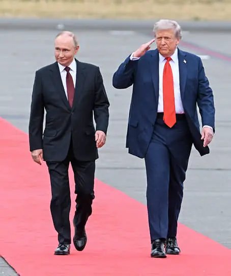 Путин и Трамп обсудили ключевые вопросы переговоров по Украине-0