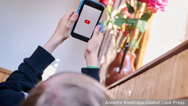 YouTube начал использовать ИИ для проверки возраста пользователей