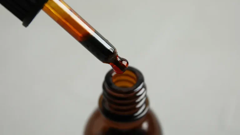 Алексей Панов из РТУ МИРЭА рассказал о нюансах применения йода и зеленки Алексей Панов из РТУ МИРЭА рассказал о нюансах применения йода и зеленки