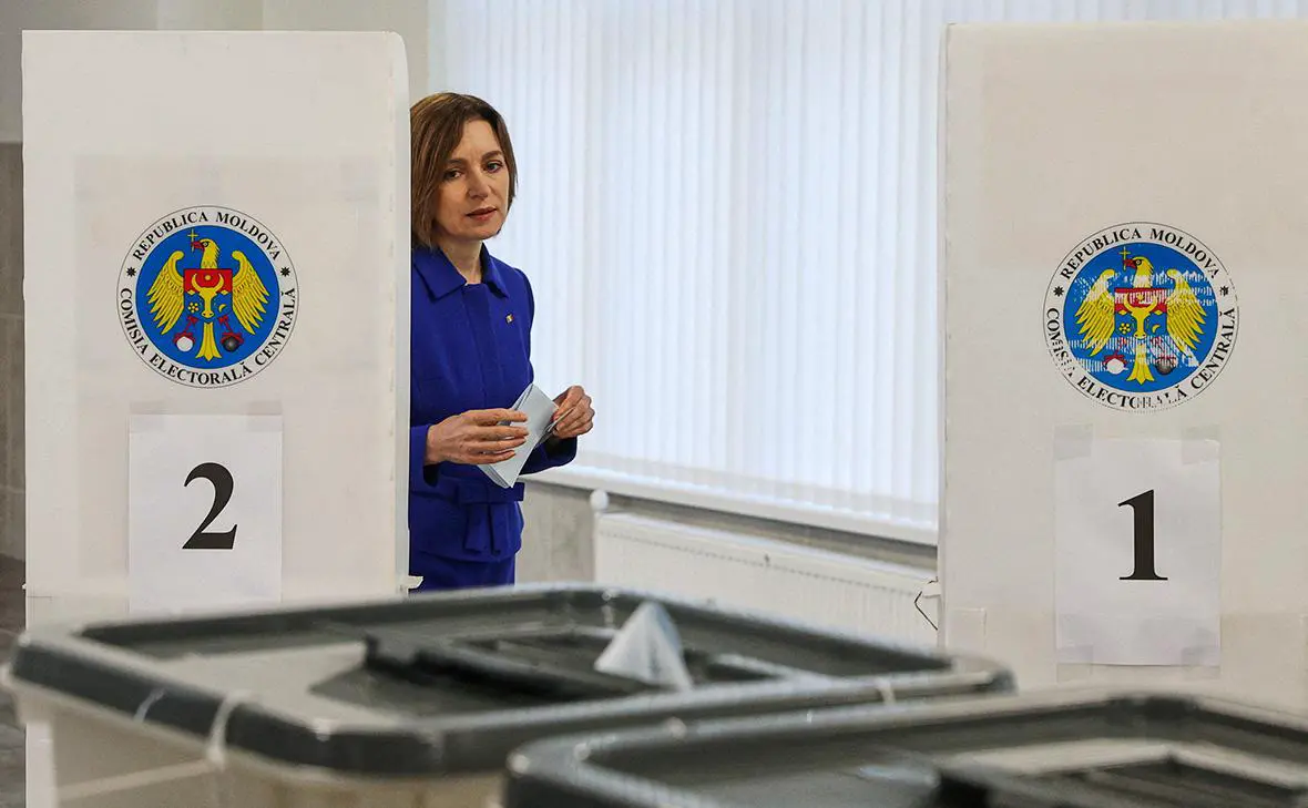 Майя Санду (Vladislav Culiomza / Reuters)